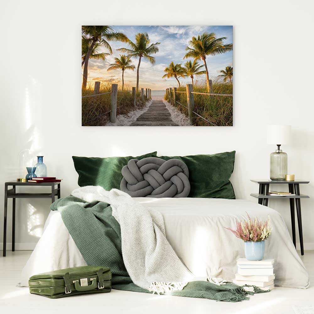 Palms to the beach