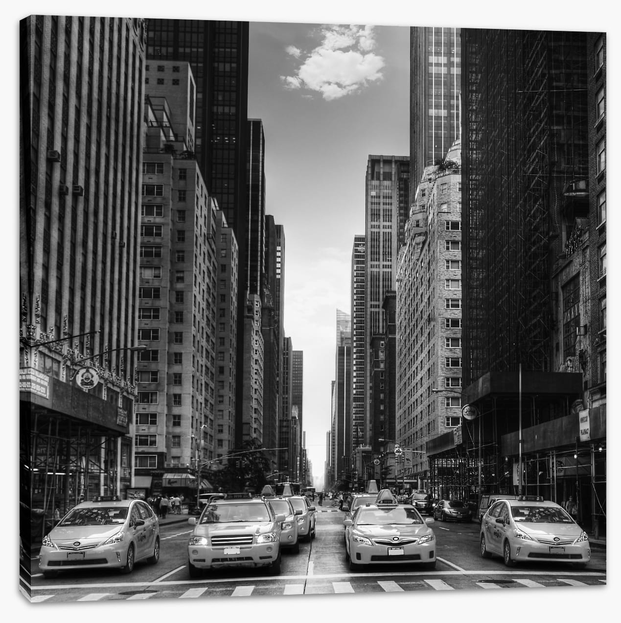 Yellow taxi avenue (Custom)