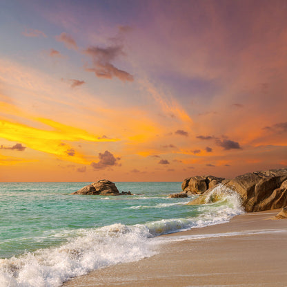 Lamai beach sunrise