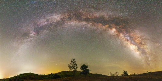 Cosmic rainbow