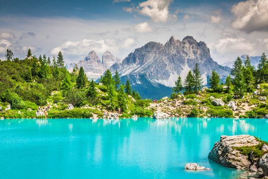 Lake Sorapis shimmer