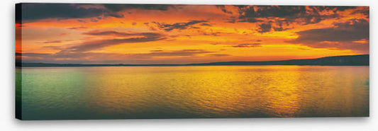 Island horizon