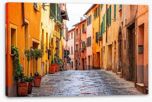 Montepulciano main street
