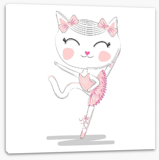 Kitten penché