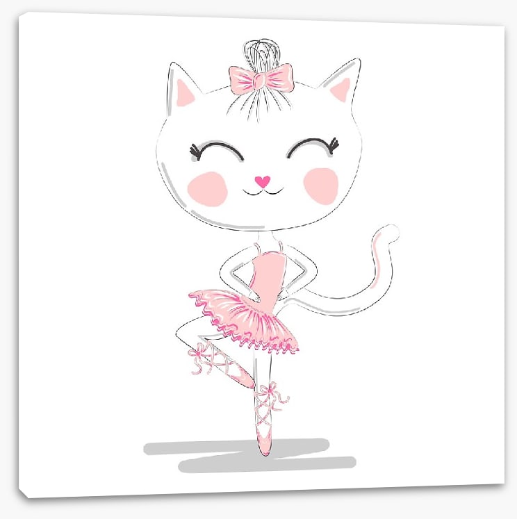 Kitten pirouette