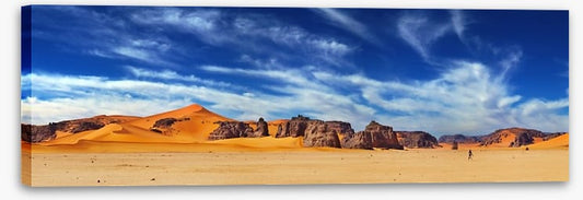 Sahara stroll panorama