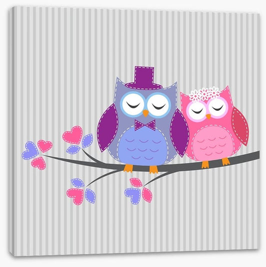 Owls in love