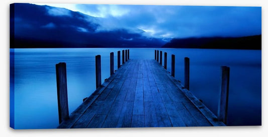 Midnight at the jetty of dreams