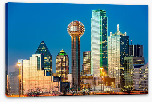 Dallas dusk skyline