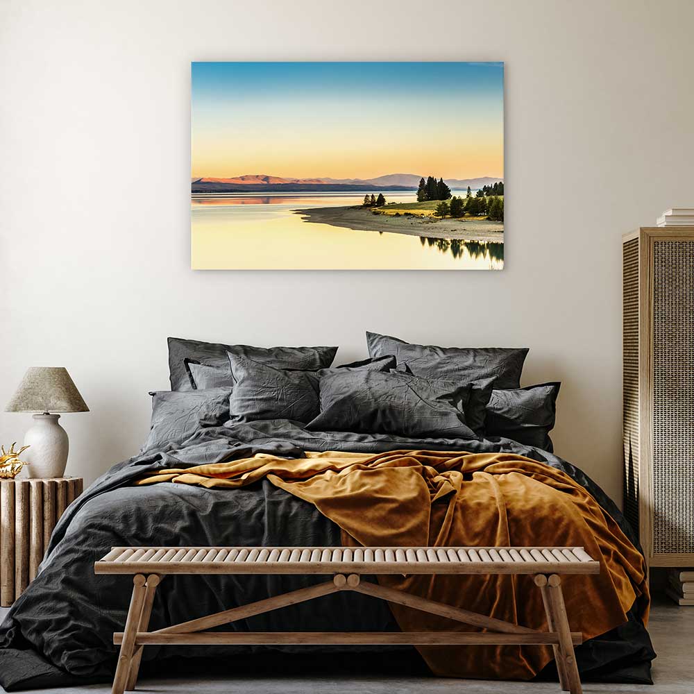 Lake light reflections