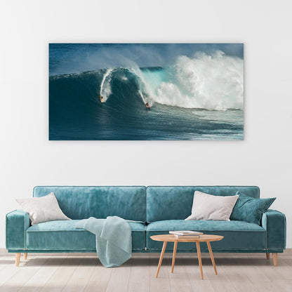 Surfing duo panorama